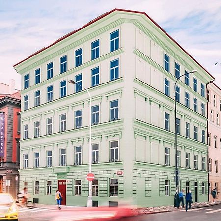 New Apartments Chain Florenc براغ المظهر الخارجي الصورة