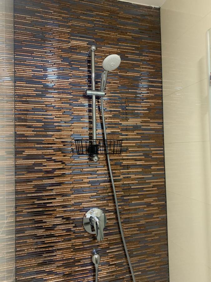 New Apartments Chain Florenc براغ المظهر الخارجي الصورة